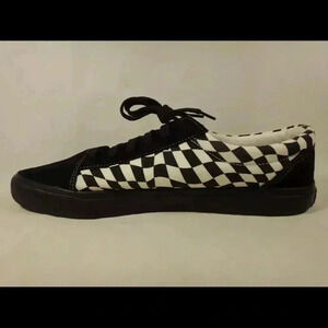 Ecko Unltd Steven Black White  Checkered Suede Low Top Sneaker Shoe Men 9.5 NWOT